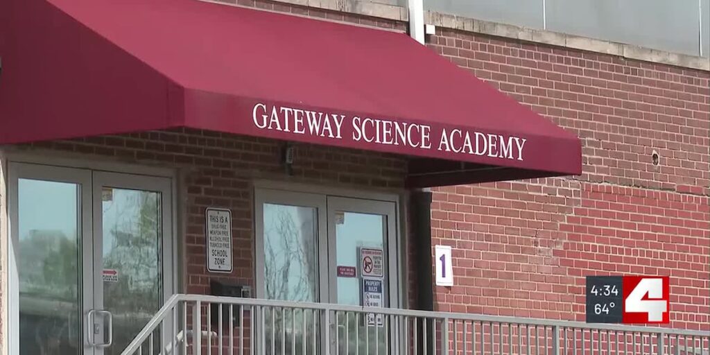 St. Louis school leads in AI integration as the nation embraces classroom technology